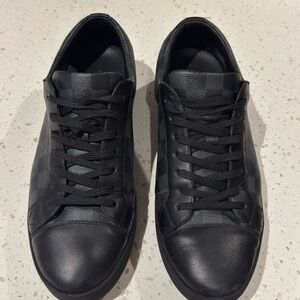 Louis Vuitton Black Leather Sneakers